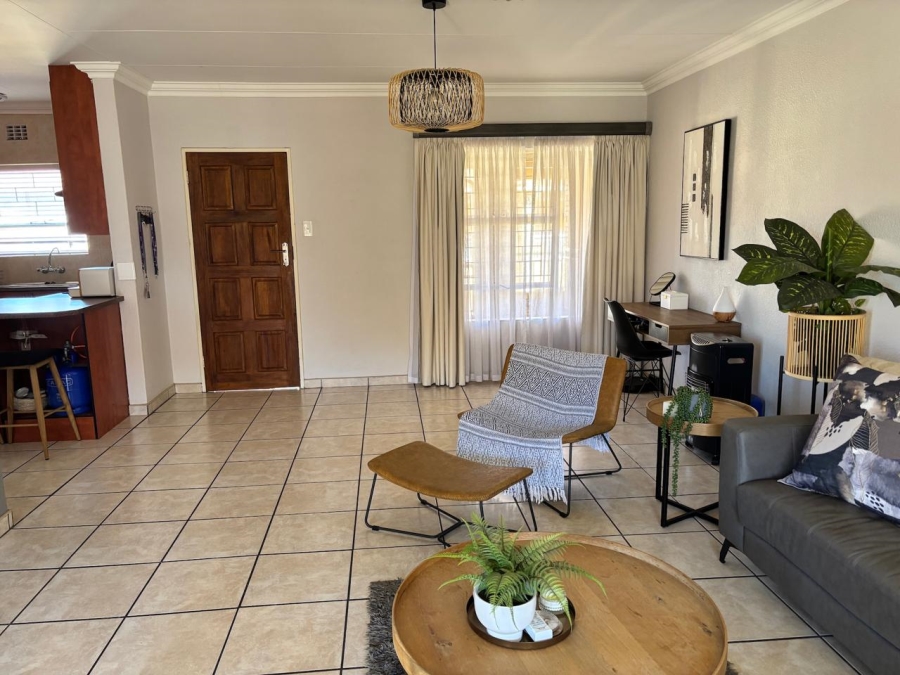 2 Bedroom Property for Sale in Vanderbijlpark SE 2 Gauteng