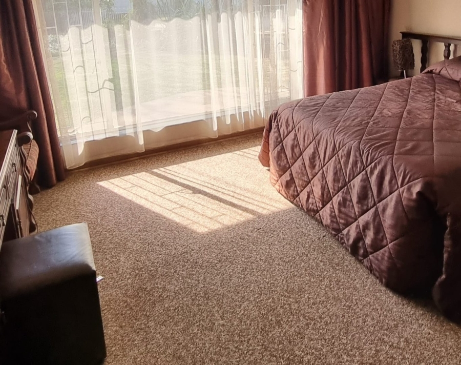 4 Bedroom Property for Sale in Sonland Park Gauteng