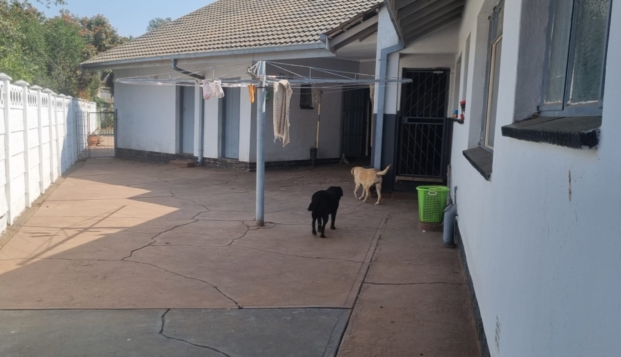 4 Bedroom Property for Sale in Sonland Park Gauteng