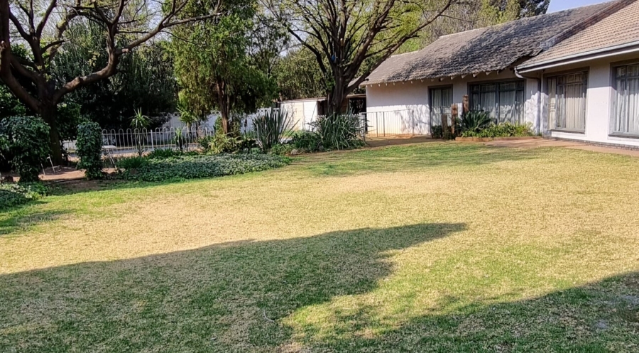 4 Bedroom Property for Sale in Sonland Park Gauteng