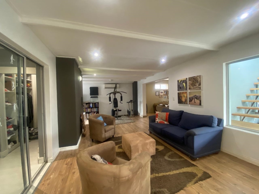 4 Bedroom Property for Sale in Kelland Gauteng