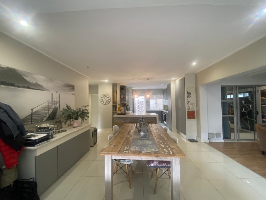 4 Bedroom Property for Sale in Kelland Gauteng
