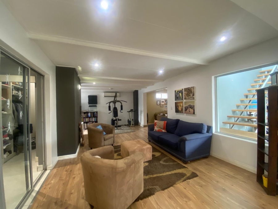 4 Bedroom Property for Sale in Kelland Gauteng