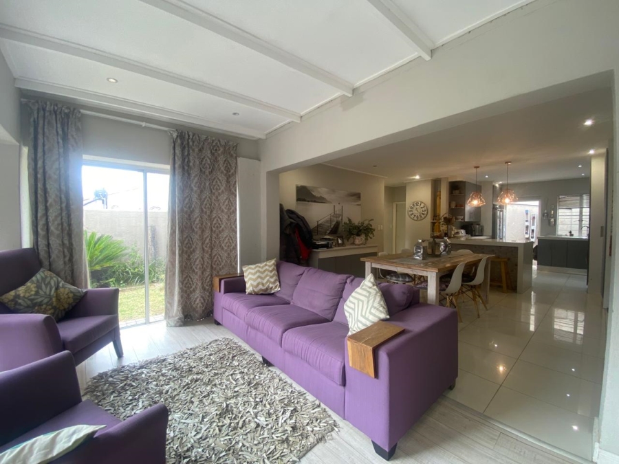4 Bedroom Property for Sale in Kelland Gauteng