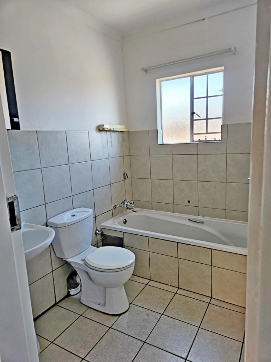 2 Bedroom Property for Sale in Kempton Park Ext 1 Gauteng
