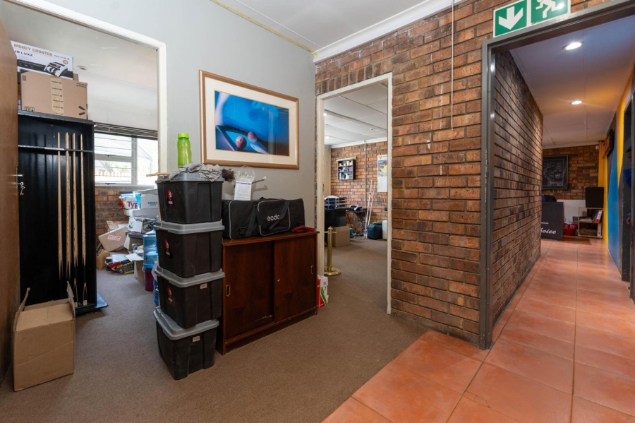 Commercial Property for Sale in Robertville Gauteng
