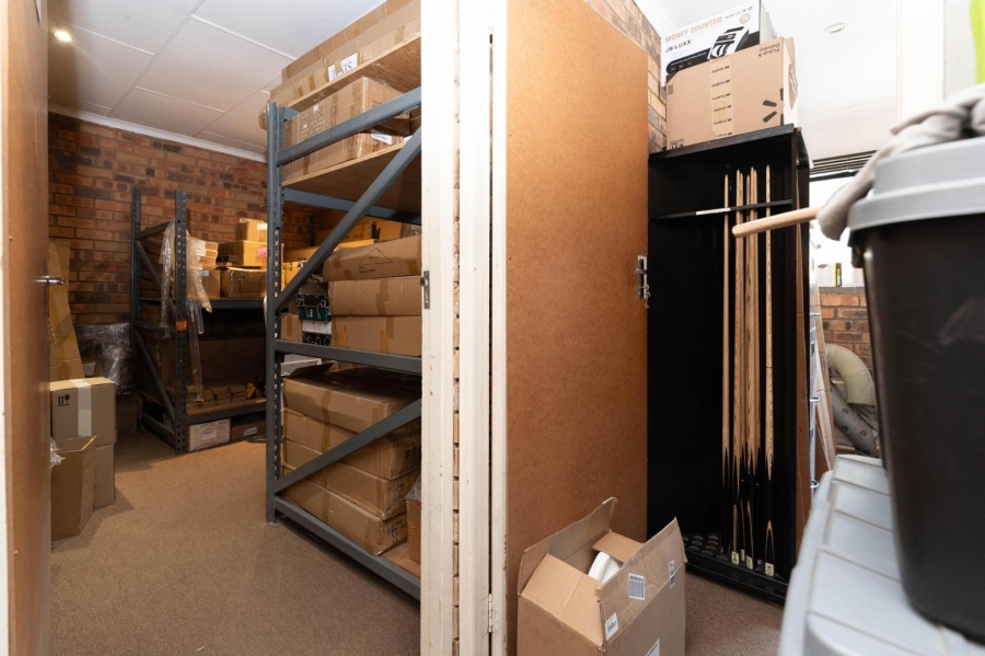 Commercial Property for Sale in Robertville Gauteng