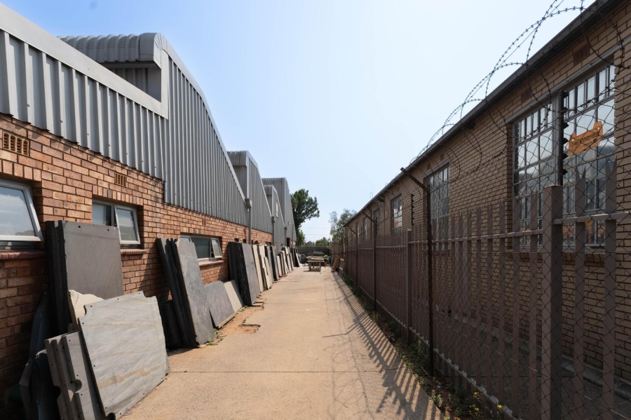 Commercial Property for Sale in Robertville Gauteng