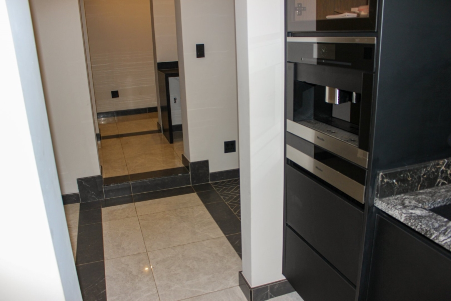 6 Bedroom Property for Sale in Waterkloof Gauteng