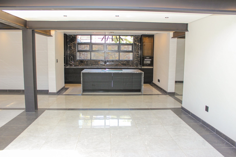 6 Bedroom Property for Sale in Waterkloof Gauteng