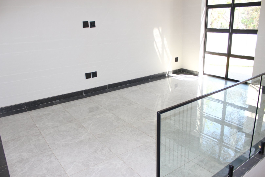 6 Bedroom Property for Sale in Waterkloof Gauteng