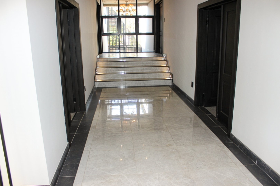 6 Bedroom Property for Sale in Waterkloof Gauteng