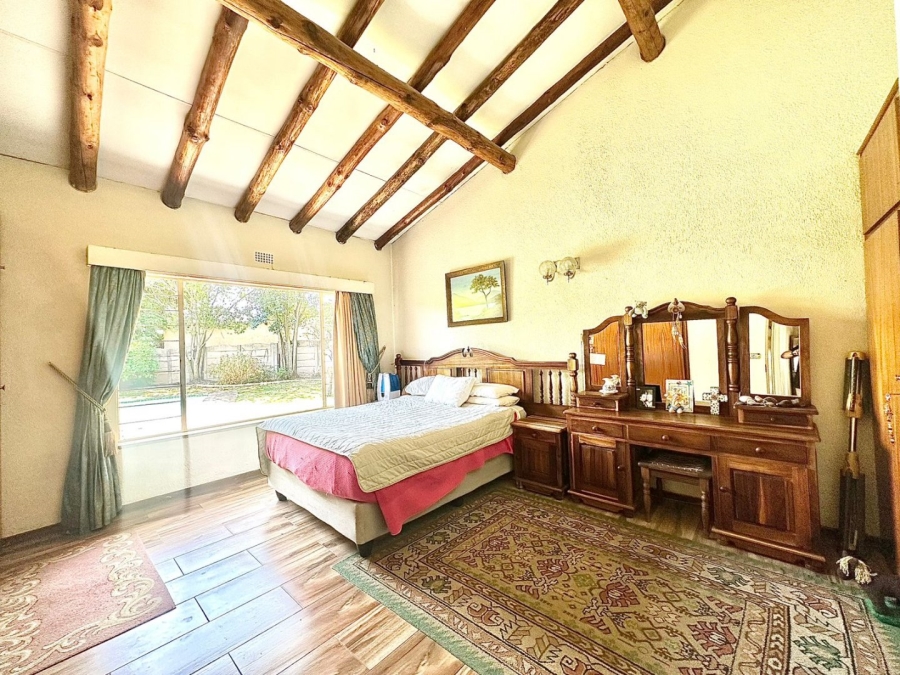 3 Bedroom Property for Sale in Verwoerdpark Gauteng
