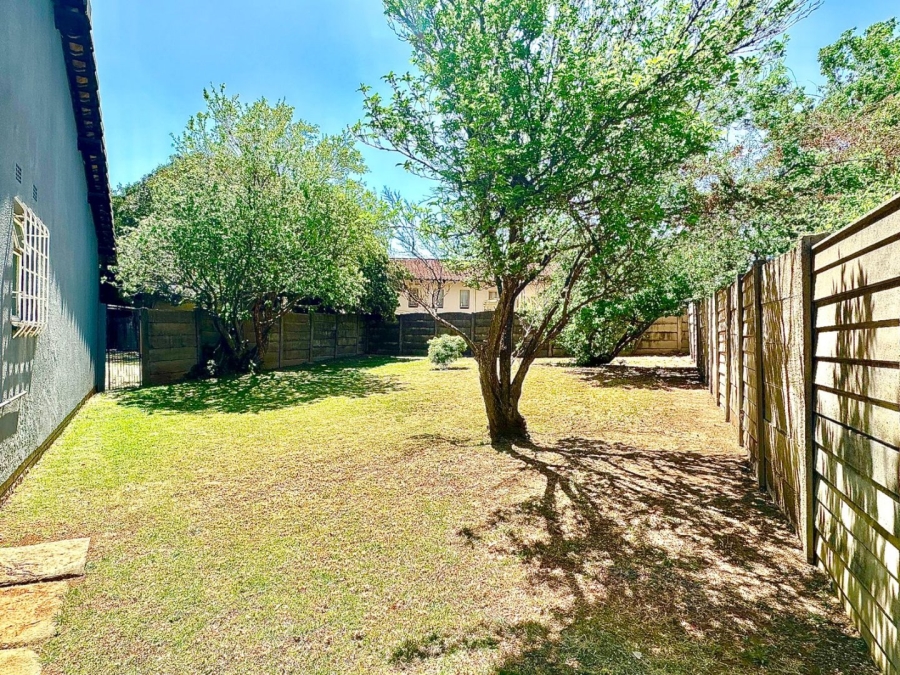 3 Bedroom Property for Sale in Verwoerdpark Gauteng
