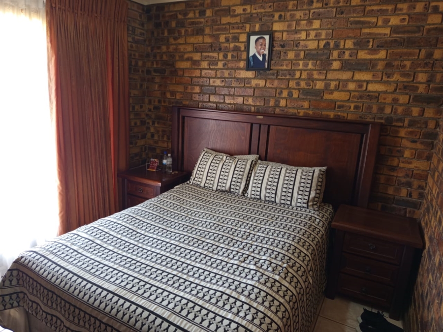 2 Bedroom Property for Sale in President Park Gauteng