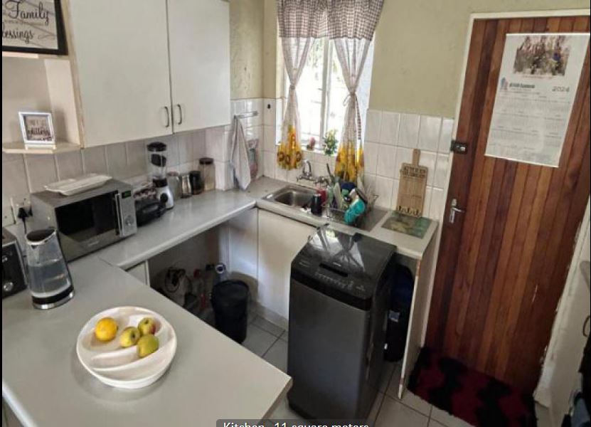 2 Bedroom Property for Sale in Glen Marais Gauteng