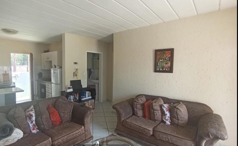 2 Bedroom Property for Sale in Glen Marais Gauteng