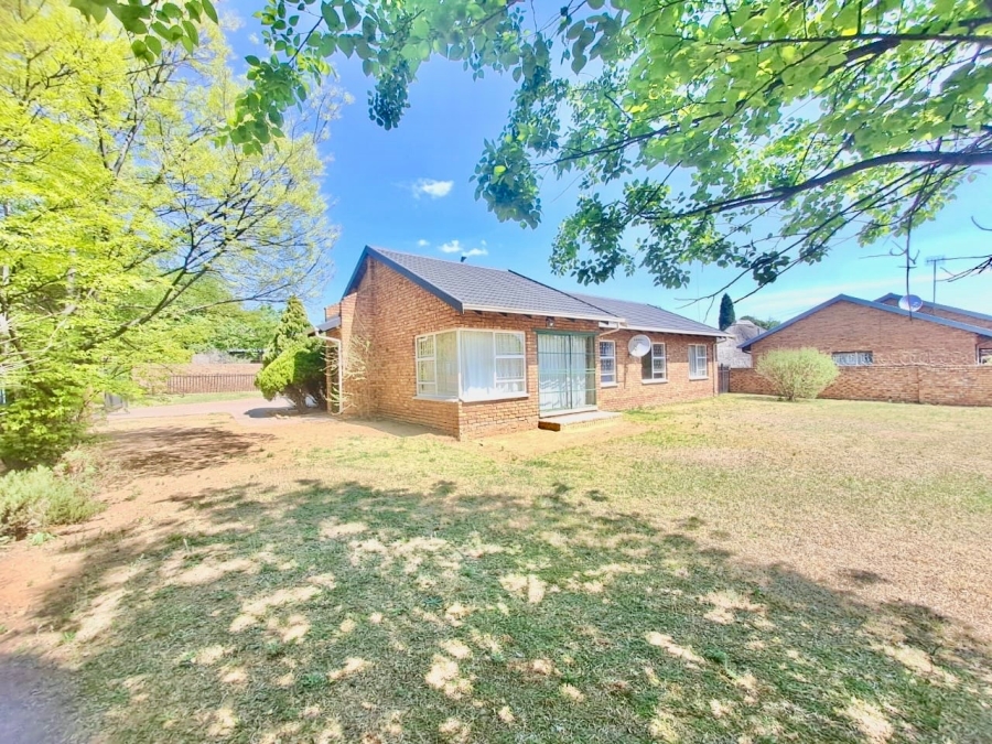 To Let 4 Bedroom Property for Rent in Bronkhorstspruit Gauteng