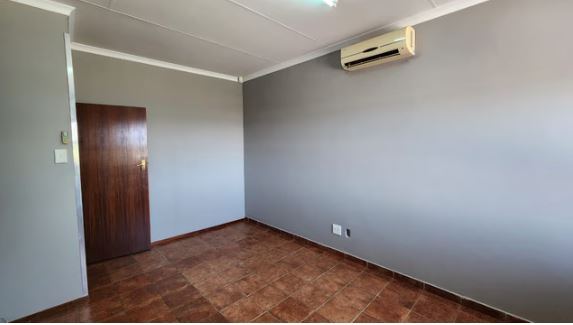 To Let commercial Property for Rent in Centurion Central Gauteng