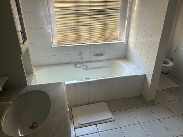 3 Bedroom Property for Sale in Bedford Park Gauteng