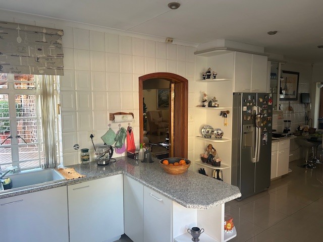3 Bedroom Property for Sale in Bedford Park Gauteng