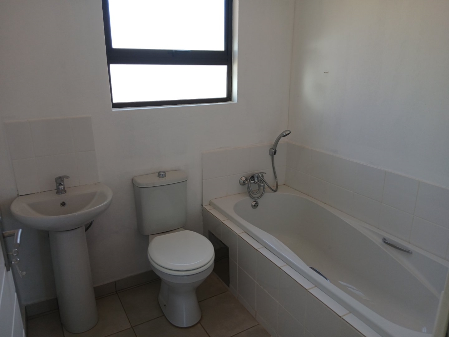 2 Bedroom Property for Sale in Windmill Park Gauteng