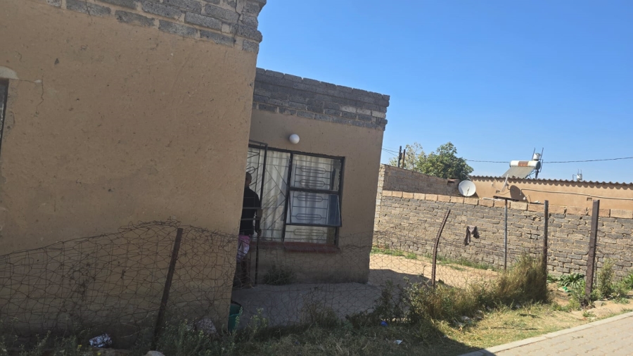  Bedroom Property for Sale in Ebony Park Gauteng