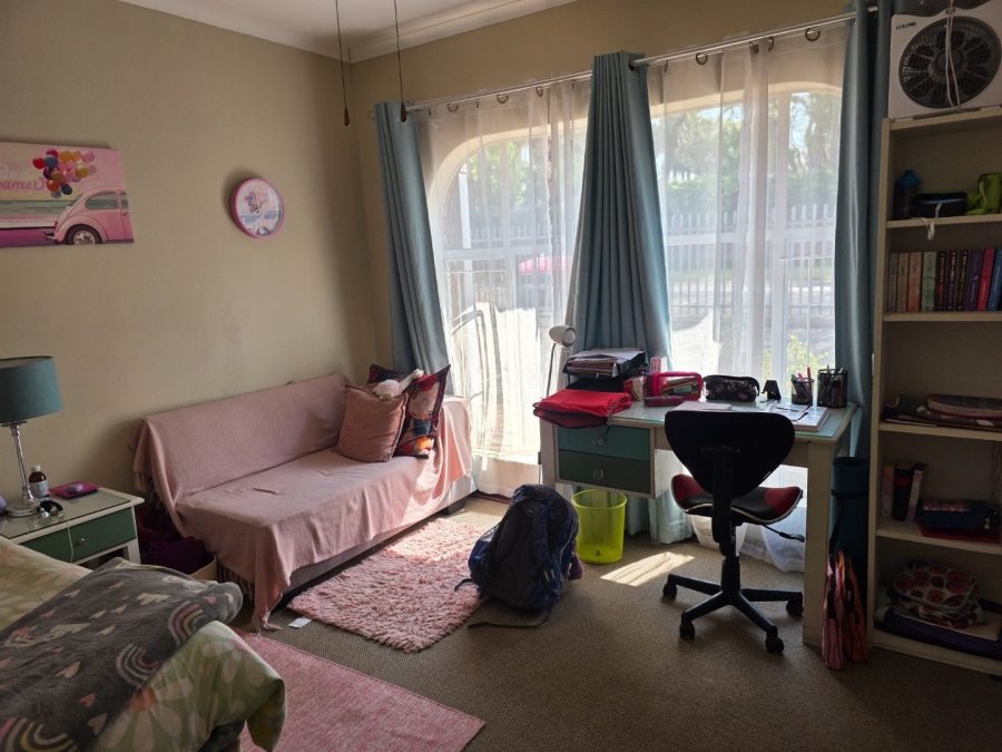 4 Bedroom Property for Sale in Vanderbijlpark SE 3 Gauteng