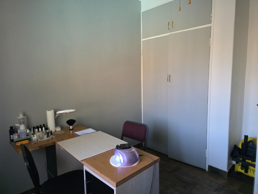 4 Bedroom Property for Sale in Vanderbijlpark SE 1 Gauteng