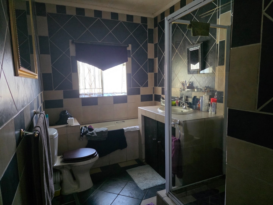 4 Bedroom Property for Sale in Vanderbijlpark SE 1 Gauteng