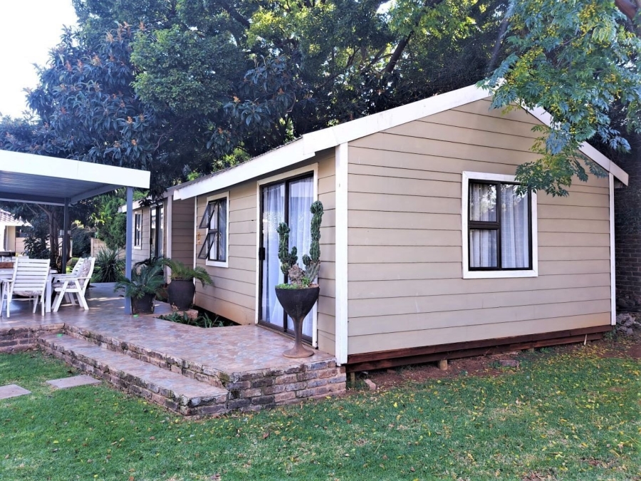 6 Bedroom Property for Sale in Meyerton Central Gauteng
