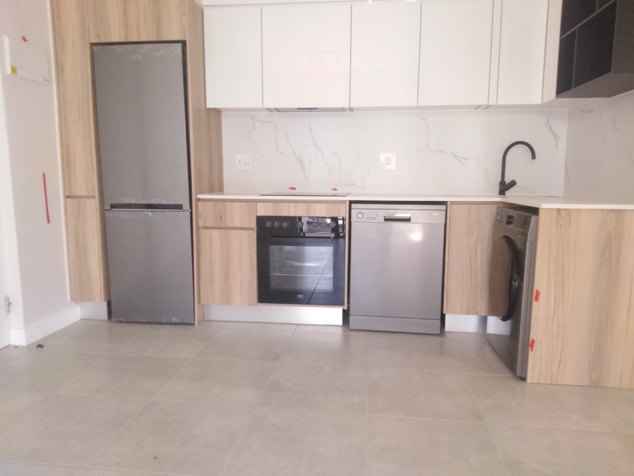 To Let 1 Bedroom Property for Rent in Waterfall Gauteng