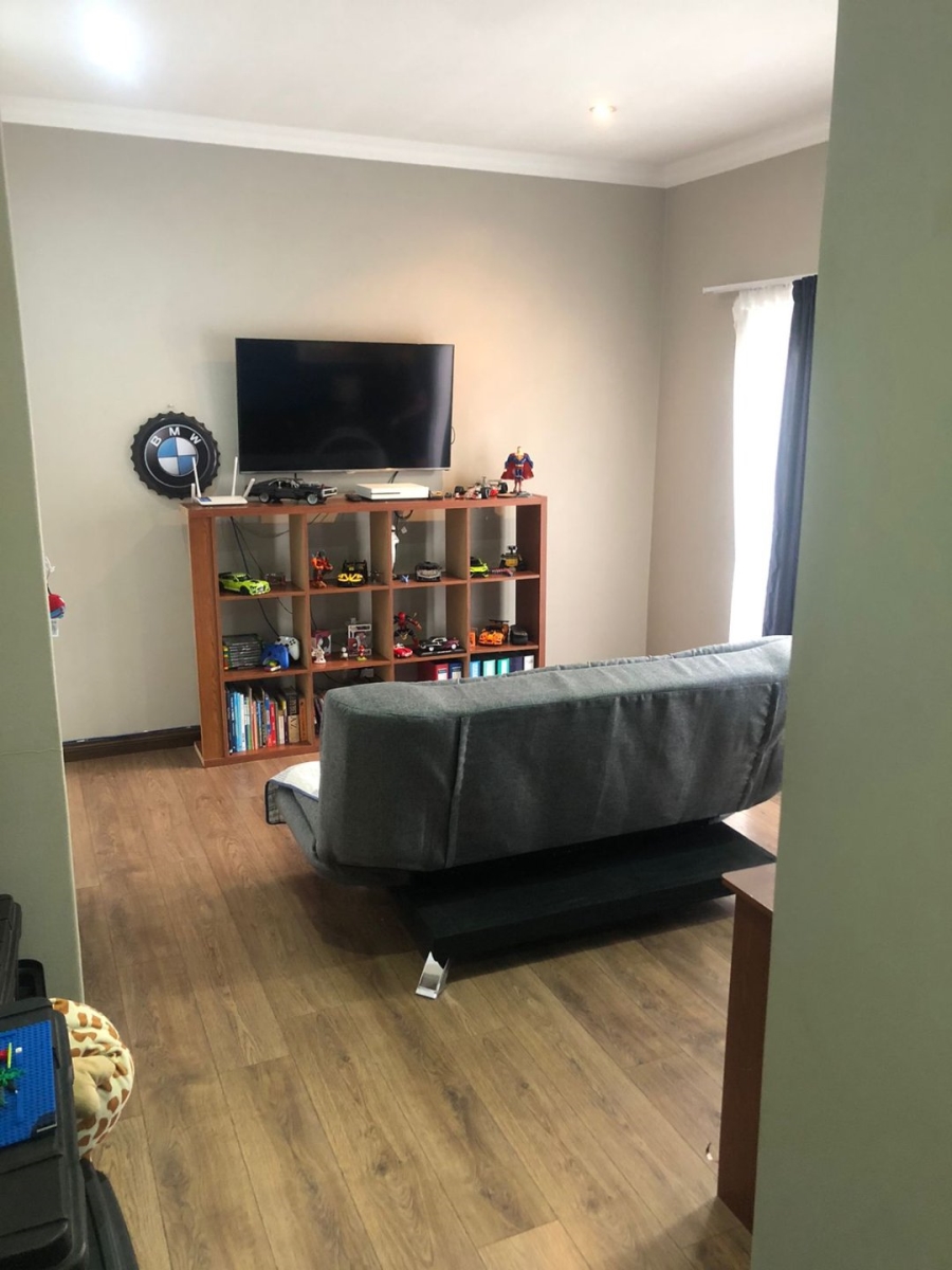 3 Bedroom Property for Sale in Beyers Park Gauteng