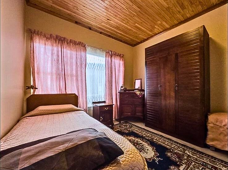 5 Bedroom Property for Sale in Birchleigh Gauteng