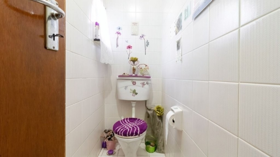 5 Bedroom Property for Sale in Birchleigh Gauteng