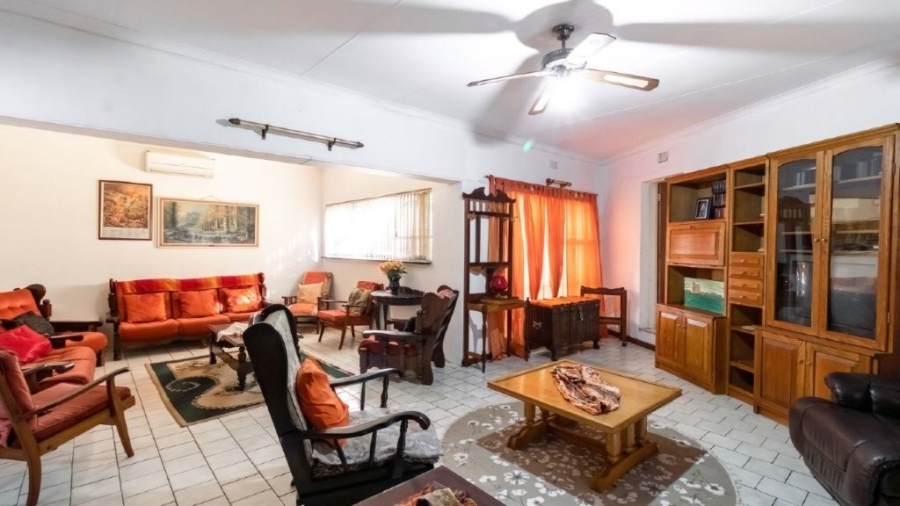 5 Bedroom Property for Sale in Birchleigh Gauteng