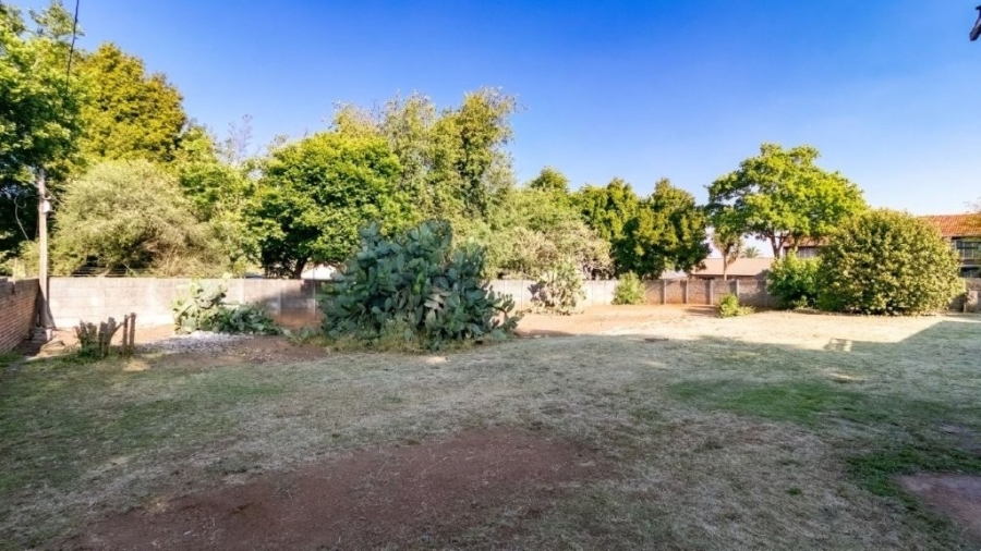 5 Bedroom Property for Sale in Birchleigh Gauteng