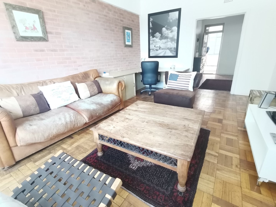 To Let 1 Bedroom Property for Rent in Greenside Gauteng