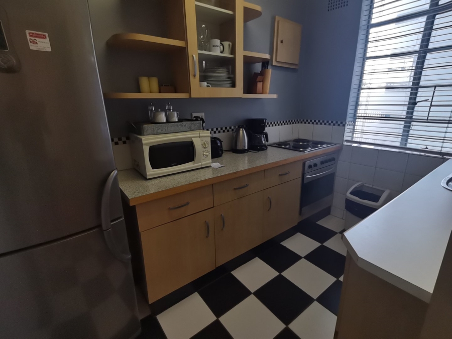 To Let 1 Bedroom Property for Rent in Greenside Gauteng