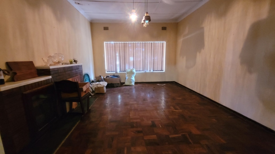 4 Bedroom Property for Sale in Risiville Gauteng