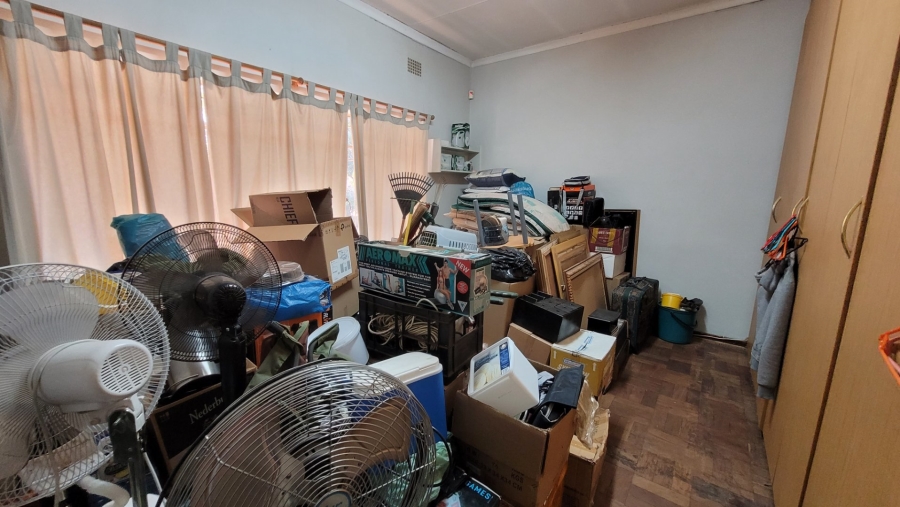 4 Bedroom Property for Sale in Risiville Gauteng