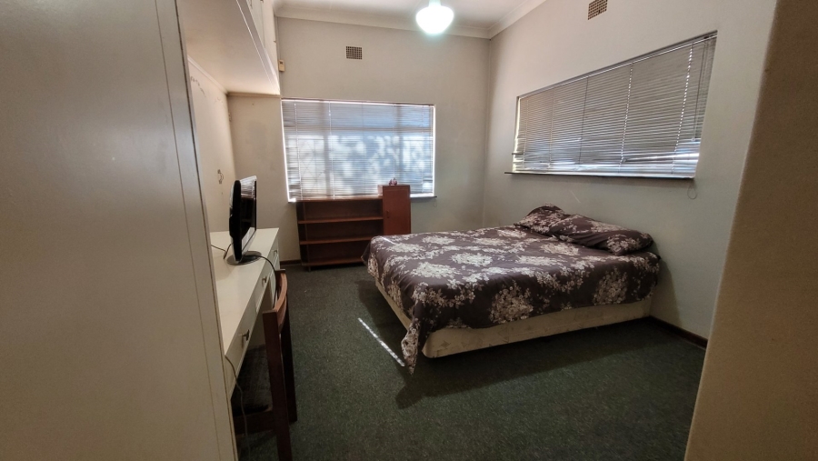 4 Bedroom Property for Sale in Risiville Gauteng