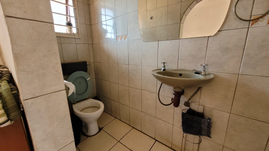 4 Bedroom Property for Sale in Risiville Gauteng