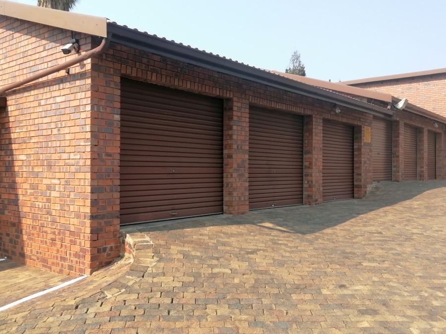 2 Bedroom Property for Sale in Bassonia Gauteng