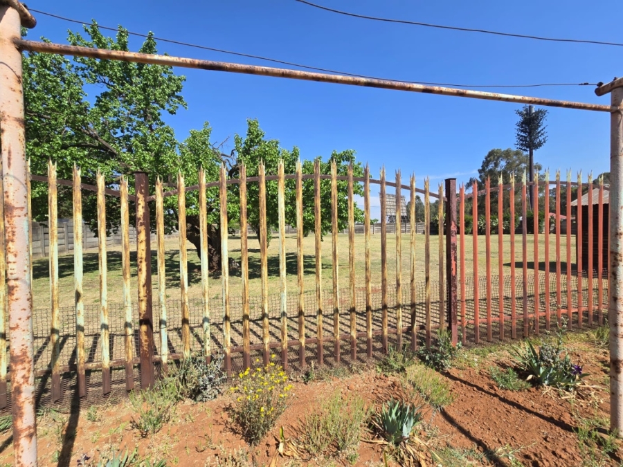 5 Bedroom Property for Sale in Persida Gauteng