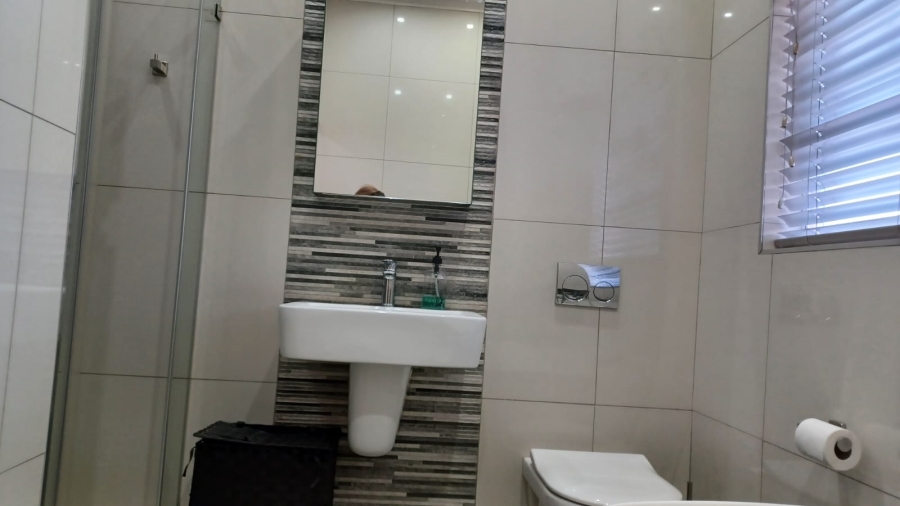 3 Bedroom Property for Sale in Falcon Ridge Gauteng