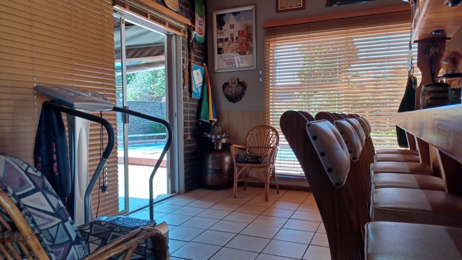 3 Bedroom Property for Sale in Falcon Ridge Gauteng