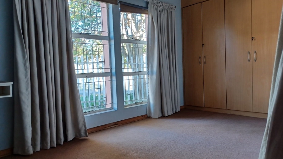 3 Bedroom Property for Sale in Falcon Ridge Gauteng