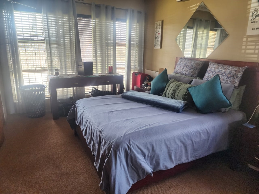 4 Bedroom Property for Sale in Arcon Park Gauteng
