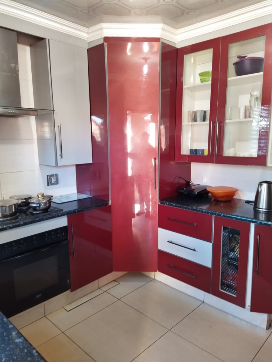 3 Bedroom Property for Sale in Rabie Ridge Gauteng